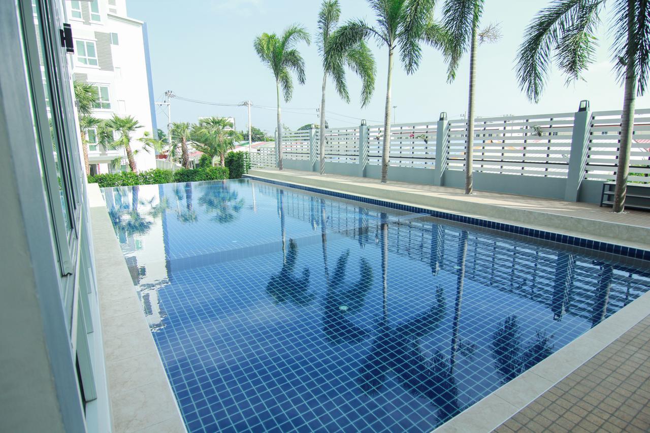 Tada Condotel Buriram Exterior foto
