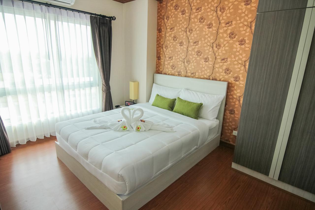 Tada Condotel Buriram Exterior foto